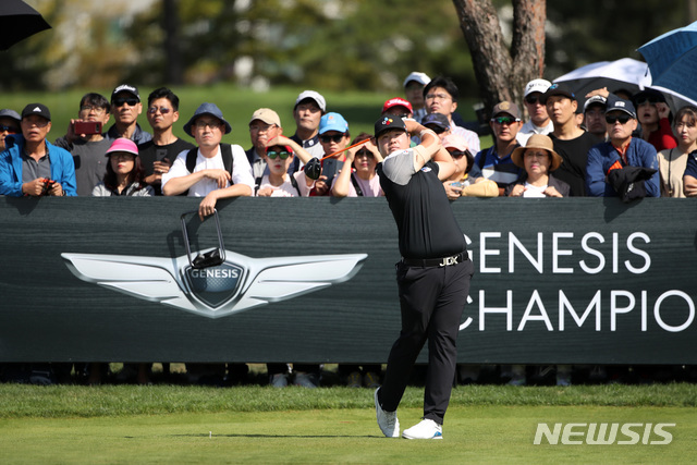 【서울=뉴시스】전신 기자 = 13일 인천 연수구 송도 잭니클라우스GCK에서 제네시스 챔피언십 FR에서 임성재가 7번홀 드라이버 티샷을 하고 있다. 2019.10.13. (사진=제네시스 제공) photo@newsis.com
