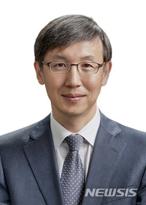 【서울=뉴시스】대검 감찰부장에 신규 임용된 한동수 변호사. (사진=법무부 제공) 