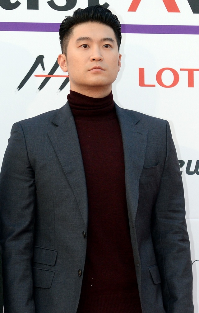 최자, 옛 연인 설리 추모···"가장 아름다운 순간, 함께 했다"(종합)