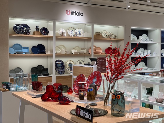 【서울=뉴시스】이딸라 신세계백화점 영등포점 매장 전경. 2019.10.25 (사진=이딸라 제공)