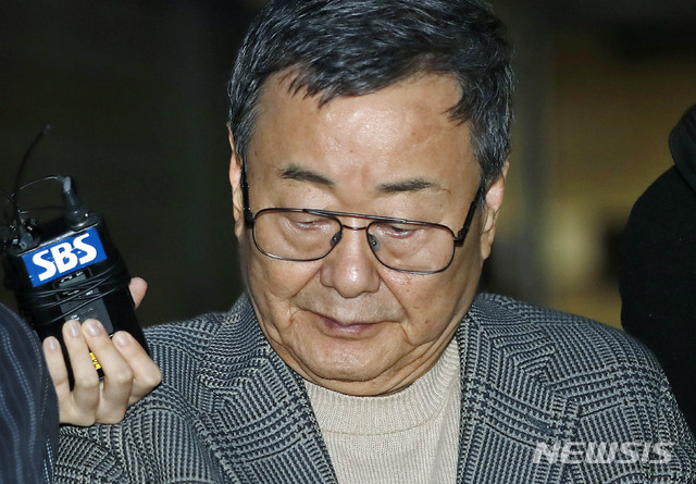 【서울=뉴시스】최동준 기자 = 김준기 전 DB그룹 회장. 2019.10.25. photocdj@newsis.com