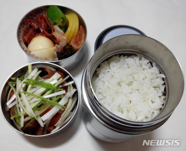 【산청=뉴시스】 지리산친환경도시락(제육정식).