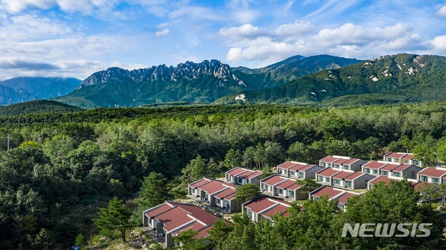 【서울=뉴시스】켄싱턴리조트 설악밸리 전경