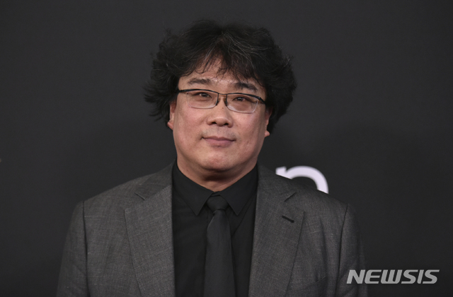 Bong Joon-ho arrives at the 23rd annual Hollywood Film Awards on Sunday, Nov. 3, 2019, at the Beverly Hilton Hotel in Beverly Hills, Calif. (Photo by Richard Shotwell/Invision/AP)
