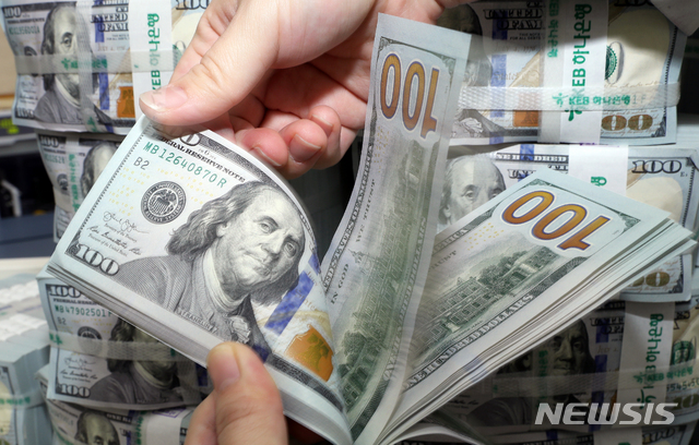 [국세통계]해외금융계좌 신고 '역대 최다'…1년 전보다 68.2%↑ 