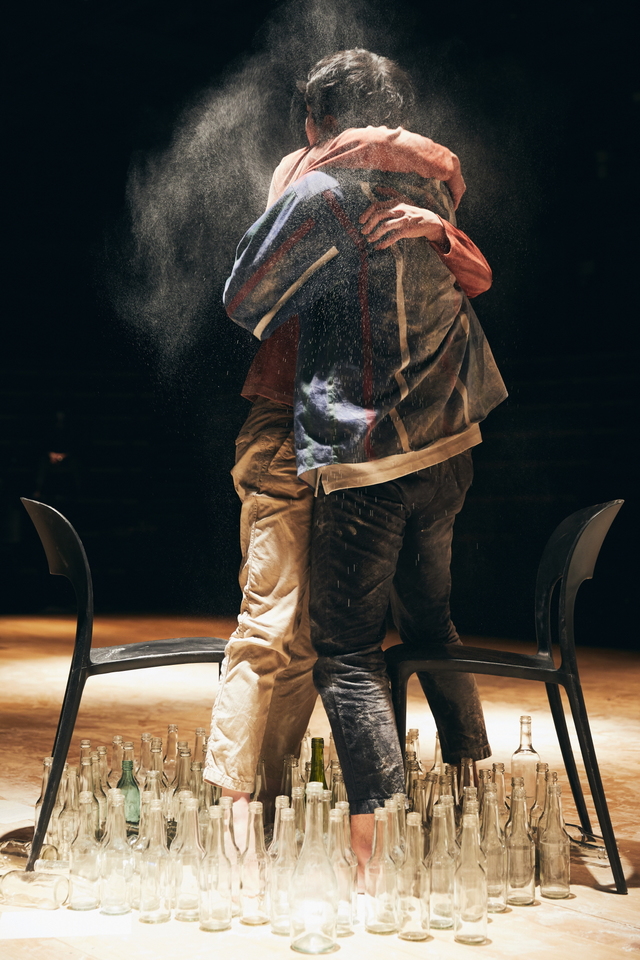 "5.18, 어떻게 말로 표현할 수 있을까 질문서 출발한 연극"