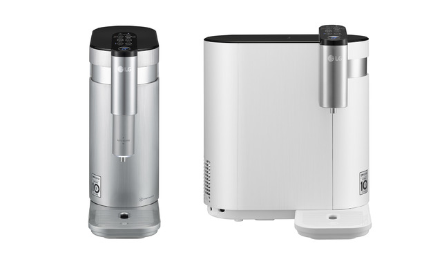 【서울=뉴시스】 LG전자가 지난 9월 출시한 LG 퓨리케어 상하좌우 정수기. 사진 LG전자