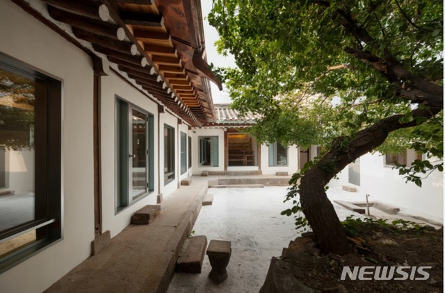【서울=뉴시스】한옥 레지던스 사이드 