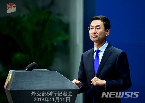 中 "영국은 홍콩 법무장관 공격한 가해자 엄벌해야"