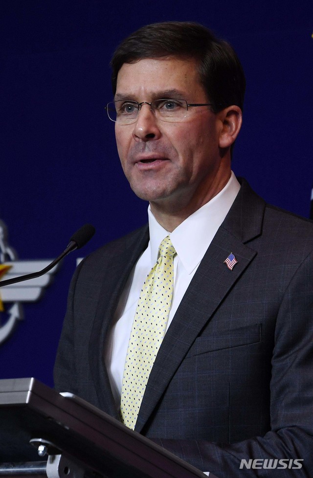 에스퍼 "이란과 전쟁 원하지 않아…끝낼 준비 돼 있다"