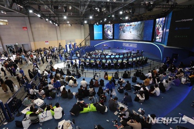 [지스타2019]펄어비스, '검은사막' PvP 대전…관람객들 호응