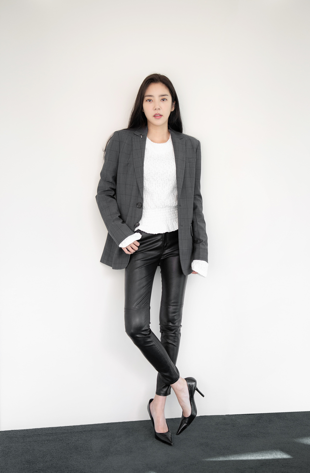 [인터뷰]손담비 "악플 없는 건 처음, 향미로 훨훨 날아 이제 시작"