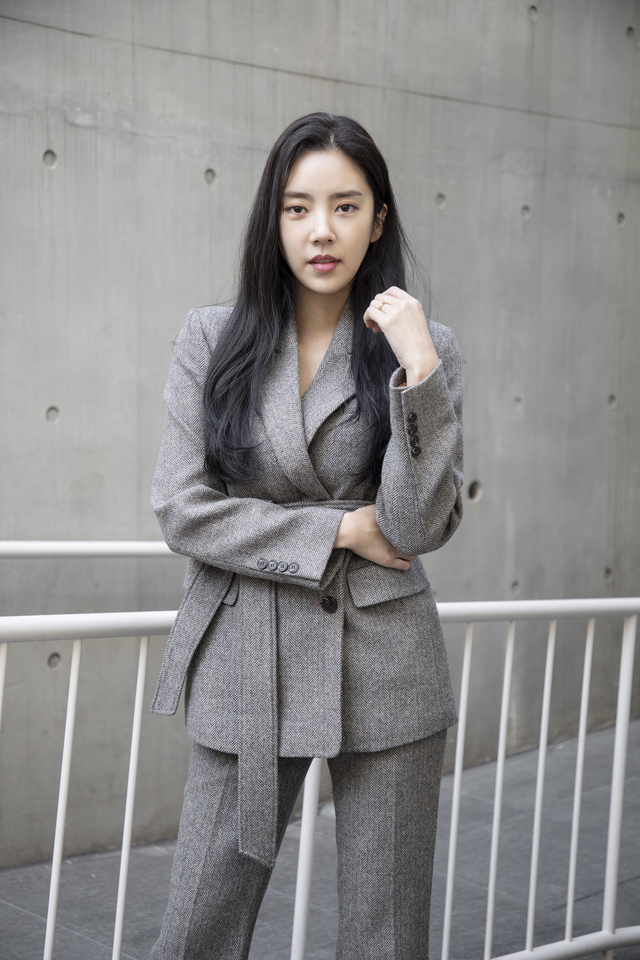 [인터뷰]손담비 "악플 없는 건 처음, 향미로 훨훨 날아 이제 시작"