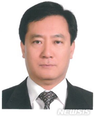 [서울=뉴시스]김충식 삼환기업 신임 대표이사. (사진=SM그룹 제공)