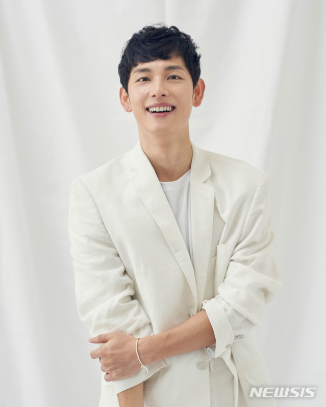 [서울=뉴시스] JTBC 예능 프로그램 '한끼줍쇼' 출연하는 탤런트 임시완 (사진=JTBC 재공) 2019.11.27.