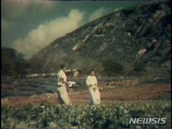 [서울=뉴시스] 영화 '무궁화동산' (사진=한국영상자료원 제공) 2019.11.28 photo@newsis.com