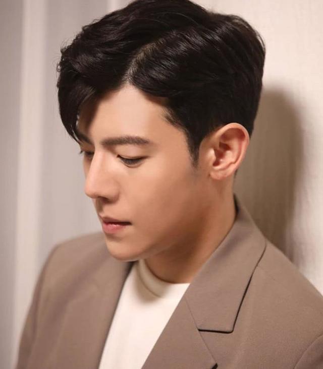 【서울=뉴시스】 이재훈 기자 = 에이톤. (사진 = 인스타그램 캡처) 2019.12.02 realpaper7@newsis.com&nbsp;&nbsp;&nbsp;&nbsp;&nbsp;&nbsp;&nbsp;&nbsp;&nbsp;&nbsp;&nbsp;&nbsp;&nbsp;&nbsp;&nbsp;&nbsp;&nbsp; 