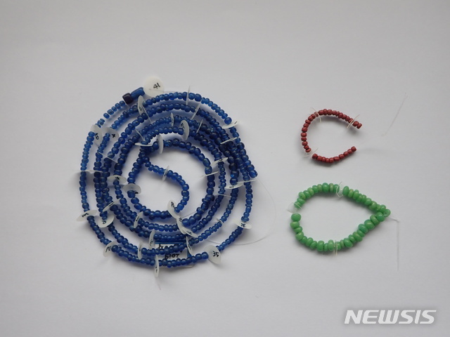 [서울=뉴시스] 토광묘 목걸이.(사진=문화재청 제공) 2019.12.2 photo@newsis.com