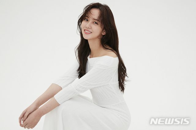 [서울=뉴시스] 탤런트 김소현 (사진= 이앤티스토리 제공) 2019.12.02.