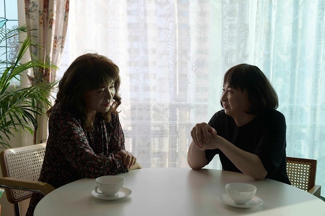 【서울=뉴시스】 연극 '후회하는 자들'. (사진 = 극단 산수유·두산아트센터 제공) 2019.12.02 realpaper7@newsis.com