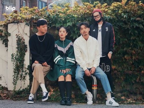 [서울=뉴시스] 아도이. (사진 = 블립 매거진 제공) 2019.12.09 realpaper7@newsis.com 