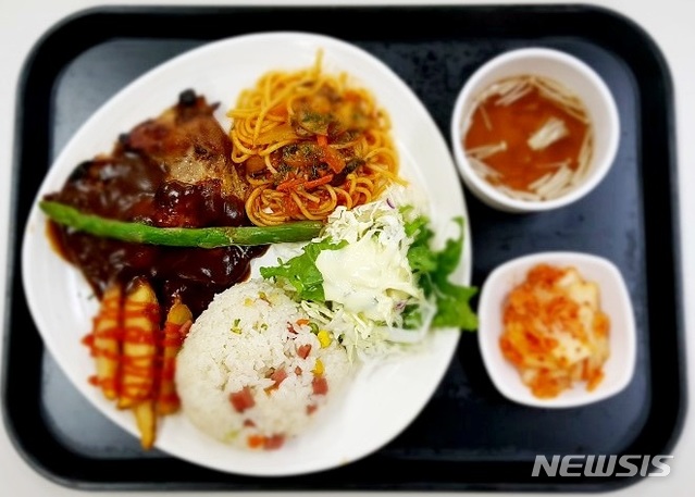 [진주=뉴시스] 경남과학기술대학교 '천원의 아침밥'.