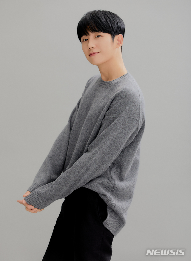 [서울=뉴시스]정해인 (사진=FNC엔터테인먼트 제공) 2019.12.11 photo@newsis.com