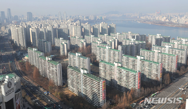 '고강도 부동산 대책'에도 오르는 주담대…1조 넘게 증가