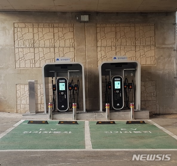 전기차 충전소 (사진=한국도로공사 제공)