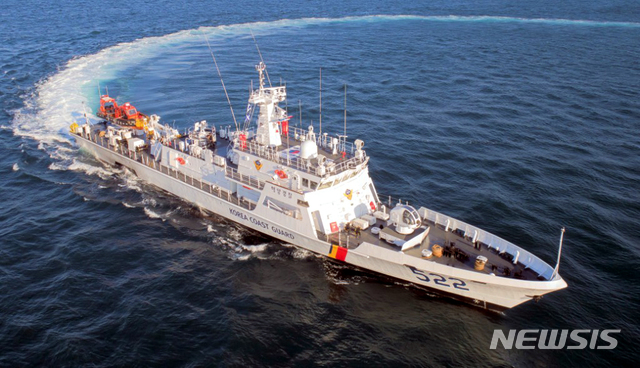 [완도=뉴시스] 류형근 기자 = 전남 완도해양경찰서는 500t급 중형 경비함 '태극22호 522함'이 오는 20일부터 완도해상 경비임무에 투입된다고 18일 밝혔다. 2019.12.18. (사진=전남 완도해양경찰서 제공) photo@newsis.com