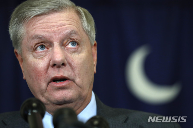 [워싱턴=AP/뉴시스]도널드 트럼프 미국 대통령 측근으로 분류되는 린지 그레이엄 공화당 상원의원이 지난해 12월18일 의회에서 발언하고 있다. 2020.01.07.