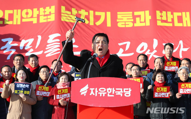 [서울=뉴시스] 장세영 기자 = 심재철 자유한국당 원내대표. 2019.12.20.   photothink@newsis.com