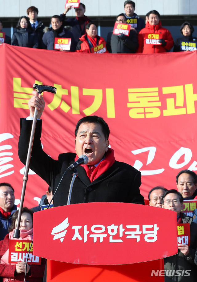 [서울=뉴시스] 장세영 기자 = 심재철 자유한국당 원내대표. 2019.12.20. photothink@newsis.com