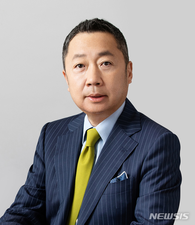 박정원 회장 등 ㈜두산 대주주, 두산퓨어셀 지분 두산重에 무상증여