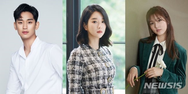 [서울=뉴시스] 왼쪽부터 배우 김수현, 서예지, 김새론. (사진=골드메달리스트 제공) 2020.01.01.