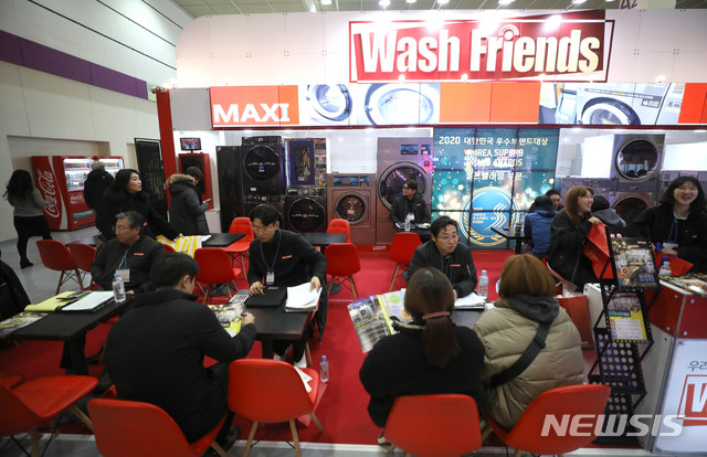 [서울=뉴시스] 제54회 프랜차이즈 창업박람회 모습. 해당 기사와 관련 없음. 2020.01.03.&nbsp; mangusta@newsis.com