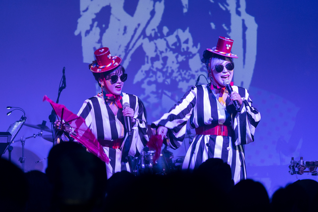 [서울=뉴시스] '진짜 원조 K팝 나이트' 신이나 올스타즈(미미시스터즈). (사진 = 전통공연예술진흥재단 제공) 2020.01.06. realpaper7@newsis.com 