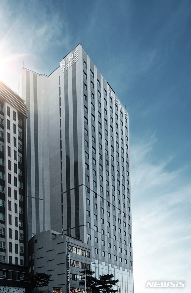 [서울=뉴시스]나인트리호텔 동대문 외관 