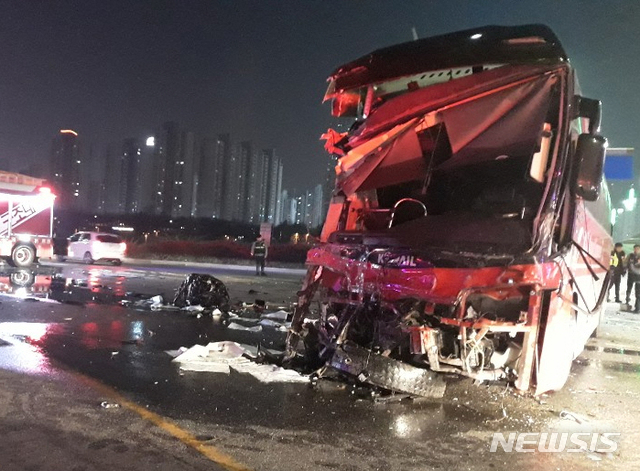 [인천=뉴시스] 정일형 기자=(사진은 인천소방본부 제공)