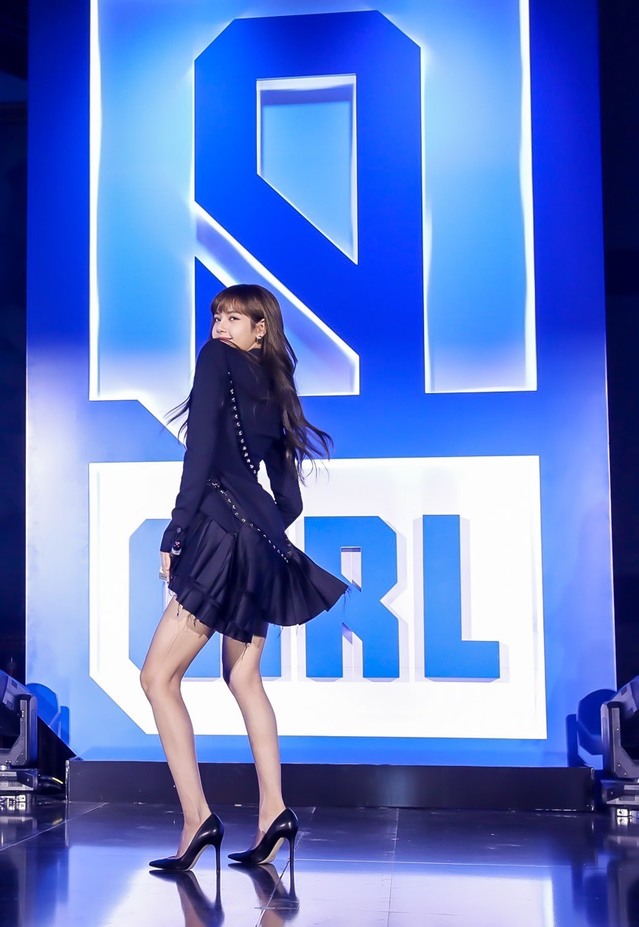 [서울=뉴시스] 블랙핑크 리사. (사진 = YG엔터테인먼트 제공) 2020.01.10. realpaper7@newsis.com 