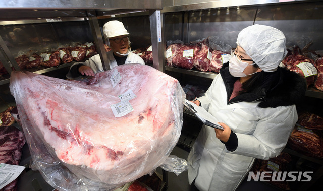 [안동=뉴시스] 축산물 위생 점검. (사진=뉴시스 DB) 2021.03.07