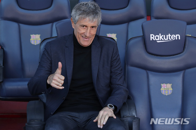 [바르셀로나=AP/뉴시스]키케 세티엔 FC바르셀로나 감독. 2020.01.15. 