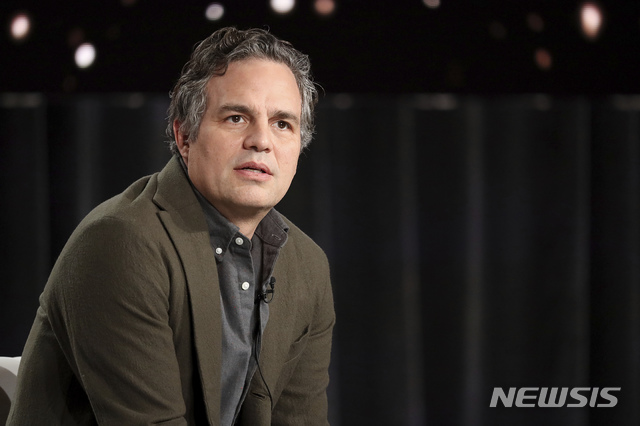[패서디나(미국)=AP/뉴시스] 배우 마크 러팔로가 지난달 15일(현시간) HBO TCA 2020 윈터 프레스 투어에 참석했다. 2020.02.11 photo@newsis.com
