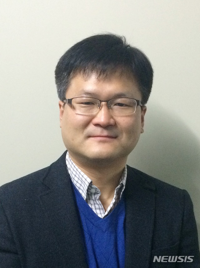 [서울=뉴시스] 김홍범 국회미래연구원 연구위원