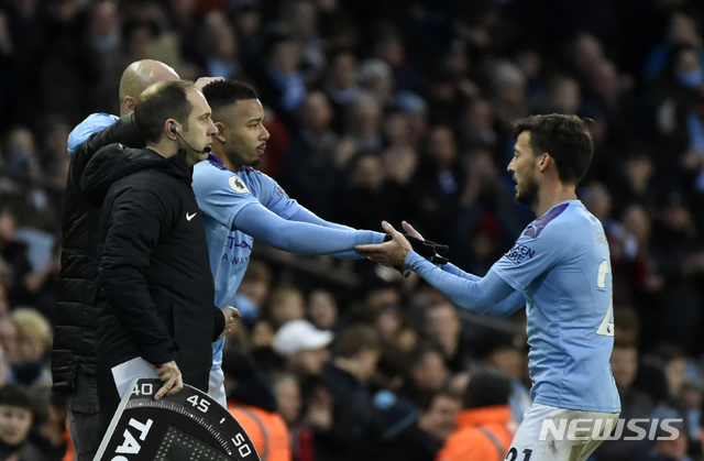 [맨체스터=AP/뉴시스] EPL이 새 시즌 선수 교체를 다시 3명으로 되돌리기로 했다. 2020.01.18.