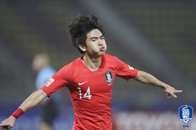 [서울=뉴시스]선제골 넣은 김대원(사진=대한축구협회 제공) 