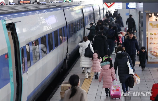 '심판론-미워도다시한번'···총선 앞둔 광주·전남 설 민심