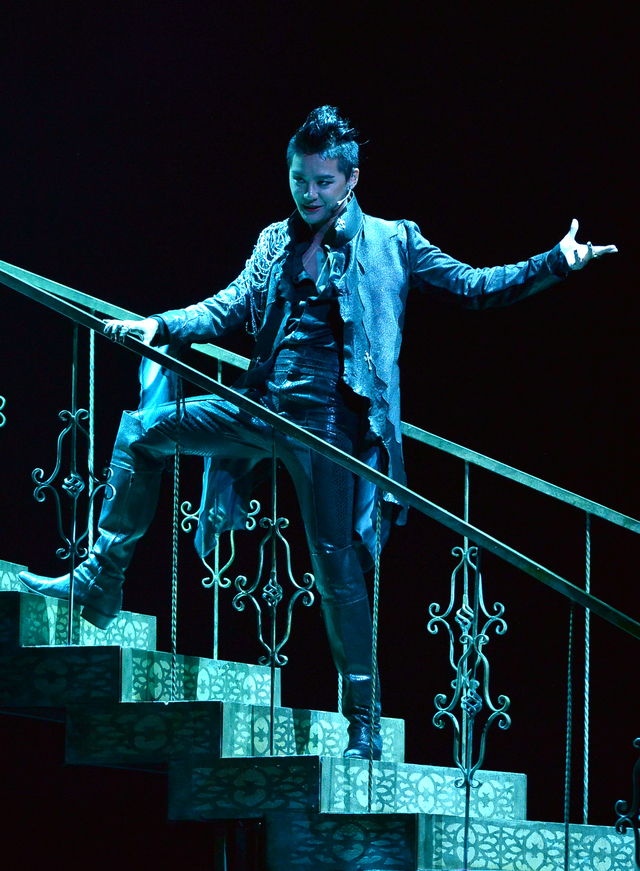 [서울=뉴시스] 2013년 뮤지컬 '엘리자벳'에 출연한 김준수. (사진 = 뉴시스 DB) 2020.01.26. realpaper7@newsis.com 