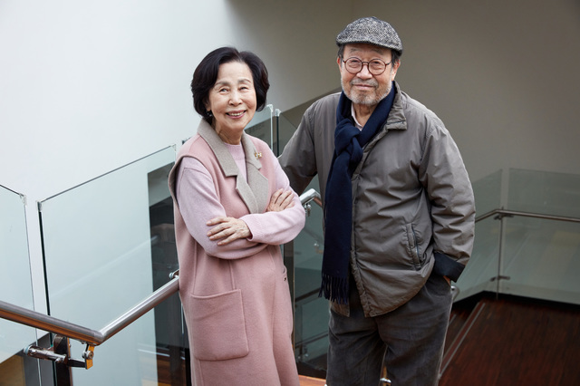 [서울=뉴시스] 손숙, 신구. (사진 = 신시컴퍼니 제공) 2020.01.31. realpaper7@newsis.com 