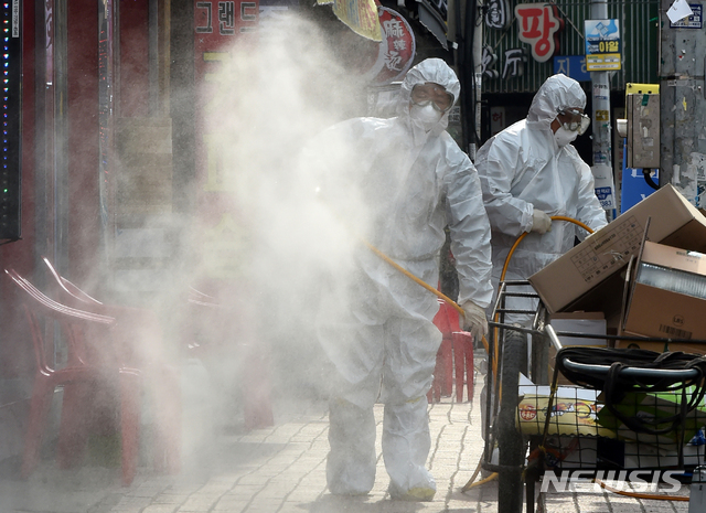 한대희시장 12, 14번째 확진자 이동 경로 공개…방역 강화